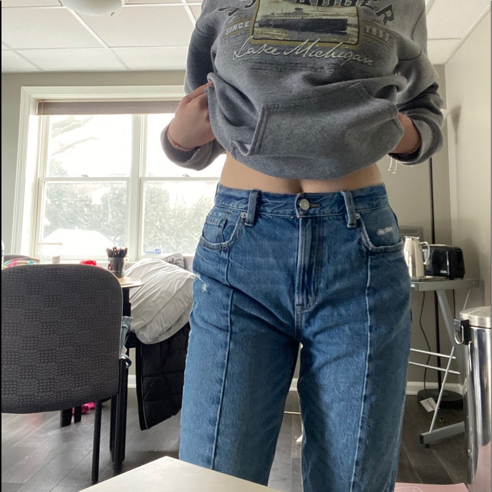 Mom jeans